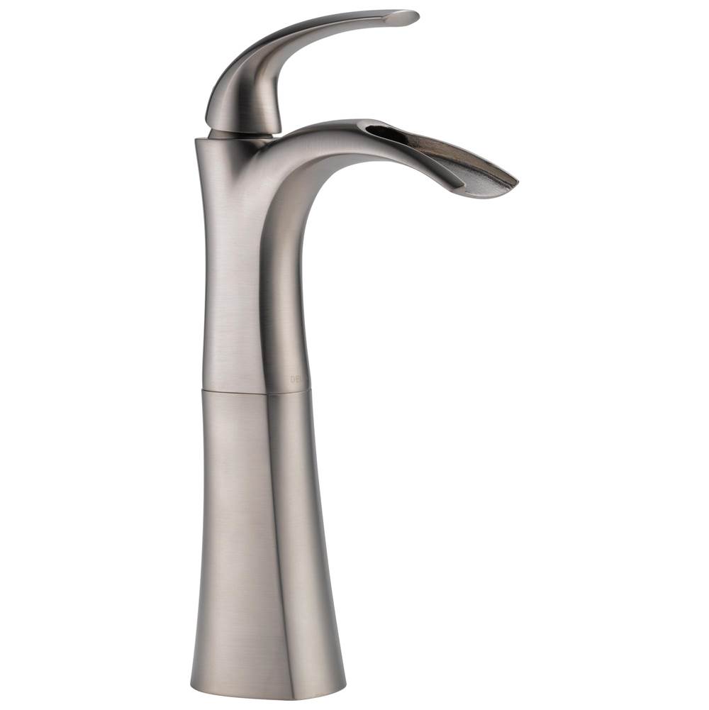Delta Faucet Nyla® Single Handle Centerset Bathroom Faucet with Riser
